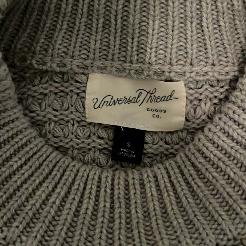 Universal Thread Sweater - Picture 2 of 3